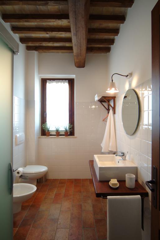 Ripa Agriturismo Casale Le Selvette الغرفة الصورة
