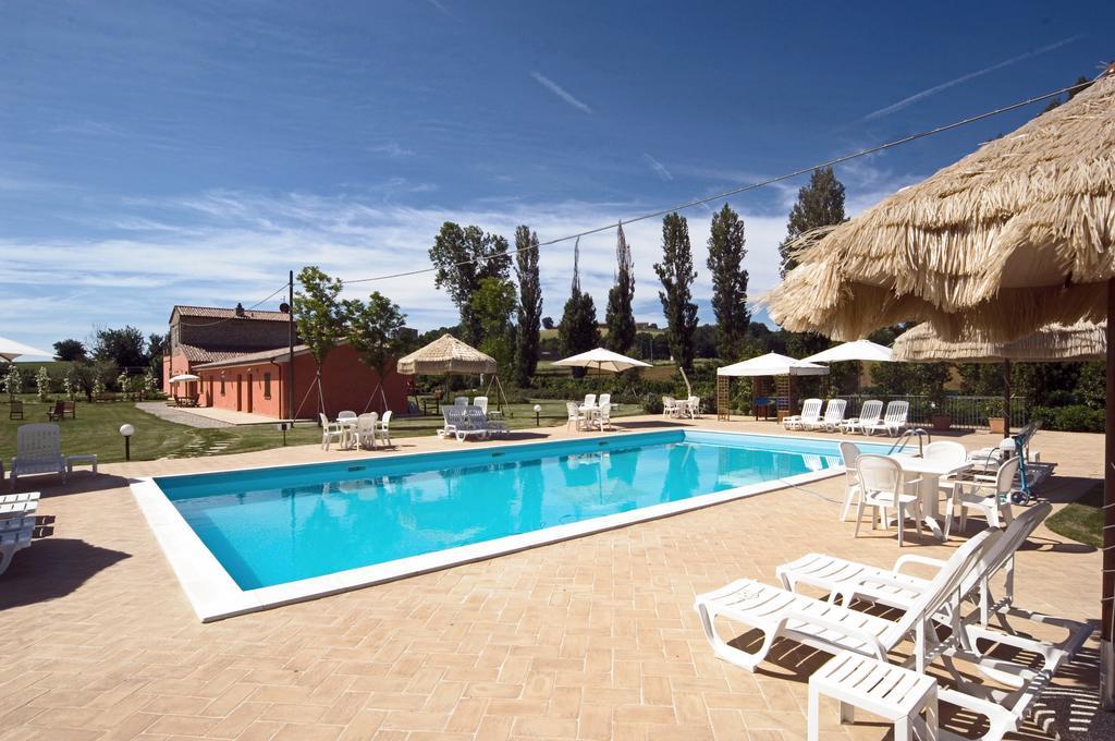 Ripa Agriturismo Casale Le Selvette المظهر الخارجي الصورة