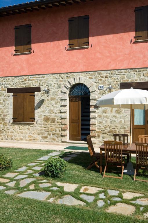 Ripa Agriturismo Casale Le Selvette المظهر الخارجي الصورة