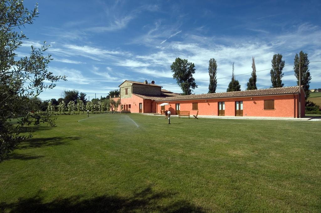 Ripa Agriturismo Casale Le Selvette المظهر الخارجي الصورة